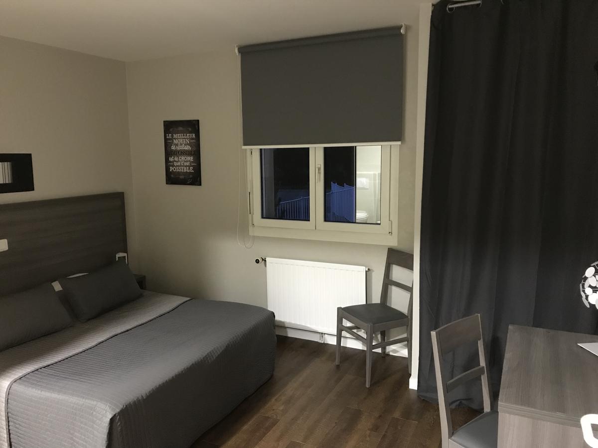 Hotel Le Cerizay Ngoại thất bức ảnh
